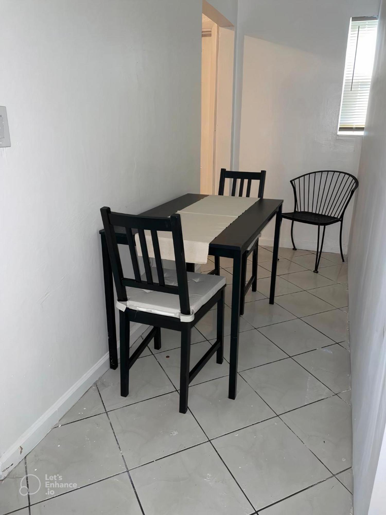 Portily Apartment ไมอามี ภายนอก รูปภาพ